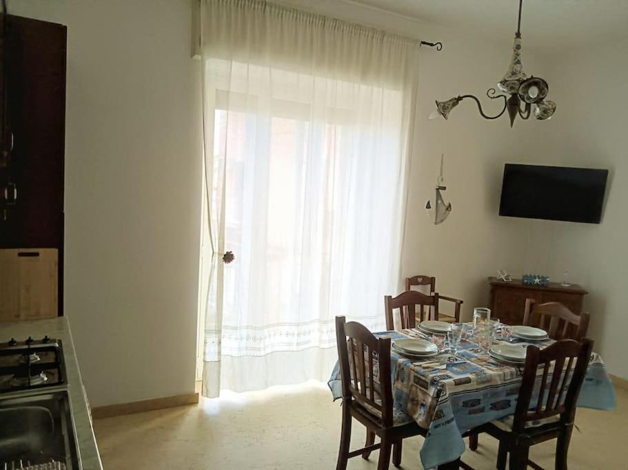 Fountains' Square Apartment ฟอร์เมีย ภายนอก รูปภาพ